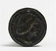 Médaille : Antoine de Bourgogne dit le Grand bâtard (1421-1504)
/ barbacane dans une couronne de lauriers, image 1/2