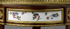 Table chiffonnière, image 2/7