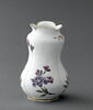Vase à oignons, à décor de fleurs polychromes, d'une paire (OA 8043), image 1/6