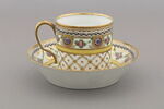 Tasse, d'un cabaret (OA 11065 à OA 11087), image 2/2