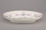 Compotier ovale sans pied, d'une paire (R 497), image 1/3
