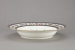 Assiette creuse, d'une série de douze (R 700 à 711), image 3/4