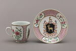 Tasse à café avec soucoupe, d'un service à thé et à café de dix-huit pièces (R 1173 à 1191), image 4/5