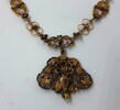 Collier en or filigrané et émaillé noir à pointes blanches, image 2/4