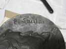 Moule du médaillon de Sautai et épreuve en plâtre (inventaire), image 2/3