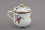 Pot à jus, d'un ensemble de vingt-quatre (TH 897 à 920), d'un service (TH 809 à 1066), image 1/4