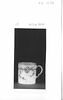 Tasse litron et sa soucoupe, d'un ensemble de trois (TH 1280 à 1282), image 1/2