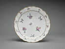 Compotier rond à bords festonnés et à côtes à l'intérieur, d'un ensemble de dix (TH 1354 à 1363), image 1/4