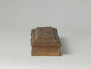 Boîte de toilette rectangulaire armoriée en bois sculpté, image 8/11