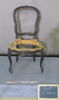 Chaise d'un ensemble de 38, image 1/2