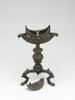 Lampe dont le couvercle est surmonté d'une demi figure de Minerve, image 4/5