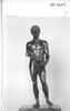 Statuette : jeune homme tenant un vase, image 1/2