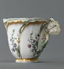 Tasse et soucoupe à anse en forme de papillon, d'une paire (OA 8041), image 3/10