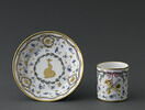 Tasse et soucoupe en porcelaine tendre, image 6/11