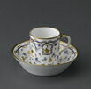 Tasse et soucoupe en porcelaine tendre, image 11/11