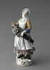Statuette : joueuse de vielle, image 3/7
