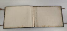 Petit album de peintures d'exportation: fleurs, oiseaux et insectes, image 12/31