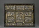 Cabinet à décor de damasquinure : Apollon entouré de divinités, image 1/6