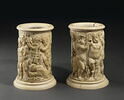 Cylindre : douze putti jouant avec deux chèvres, image 11/11