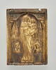 Plaque centrale d'un triptyque : la Vierge à l'Enfant Hodegetria entre deux saints en buste, image 1/2