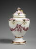 Pot pourri Pompadour à décor en camaïeu carmin, image 4/8