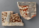 Fragment de plaque :  décor jaspé, image 2/2