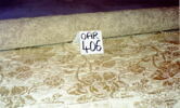 Tissu de coton et de soie damassée blanche à décor de grandes fleurs en relief, image 5/5