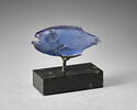 Poisson en verre bleu, à la queue cassée, image 1/5