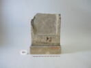 stèle, image 1/2