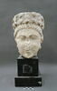 statue, image 1/6