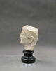 statue, image 3/5
