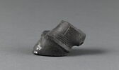 figurine, image 2/2