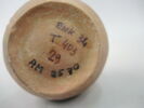 vase, image 2/2