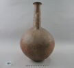 vase, image 2/2