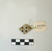 passant ; pendentif  ; bouton, image 1/2