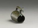 vase, image 3/3