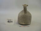 vase, image 2/2