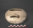 vase, image 3/3