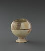 vase, image 4/4