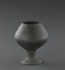 vase, image 1/2