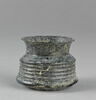 vase, image 2/2