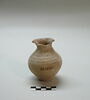 vase, image 1/2