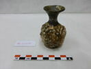 vase, image 3/3