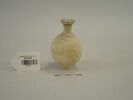 vase, image 3/4