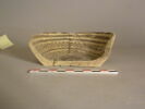 vase, image 3/3