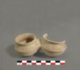 vase, image 3/3