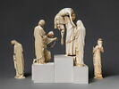 Groupe de la Descente de croix : le Christ et Joseph d'Arimathie, image 4/13