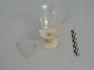 verre à jambe à bouton, image 1/3