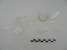 flacon cylindrique, fragment, image 1/3