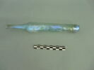 flacon cylindrique, fragment, image 1/3